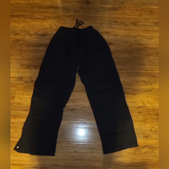 Womans pants - Picture 2 of 2